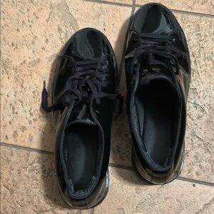Sleek Black Men's Sneakers